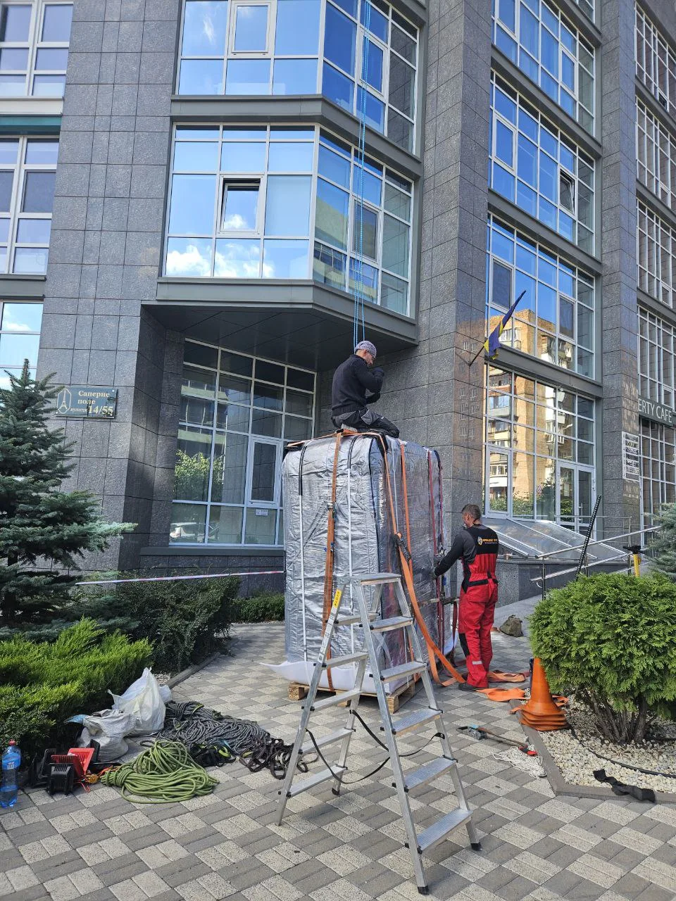Подъем стеклопакетов